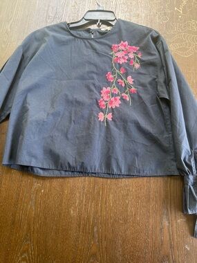 bleuh ciel navy top with pink floral embroidery